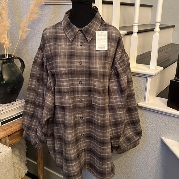 Tops - Sky & Sand Long Sleeve Top